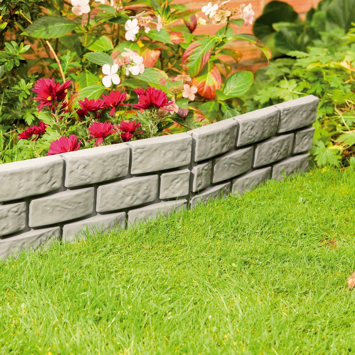 12Pk Brick Effect Garden Fence Set (Grey)