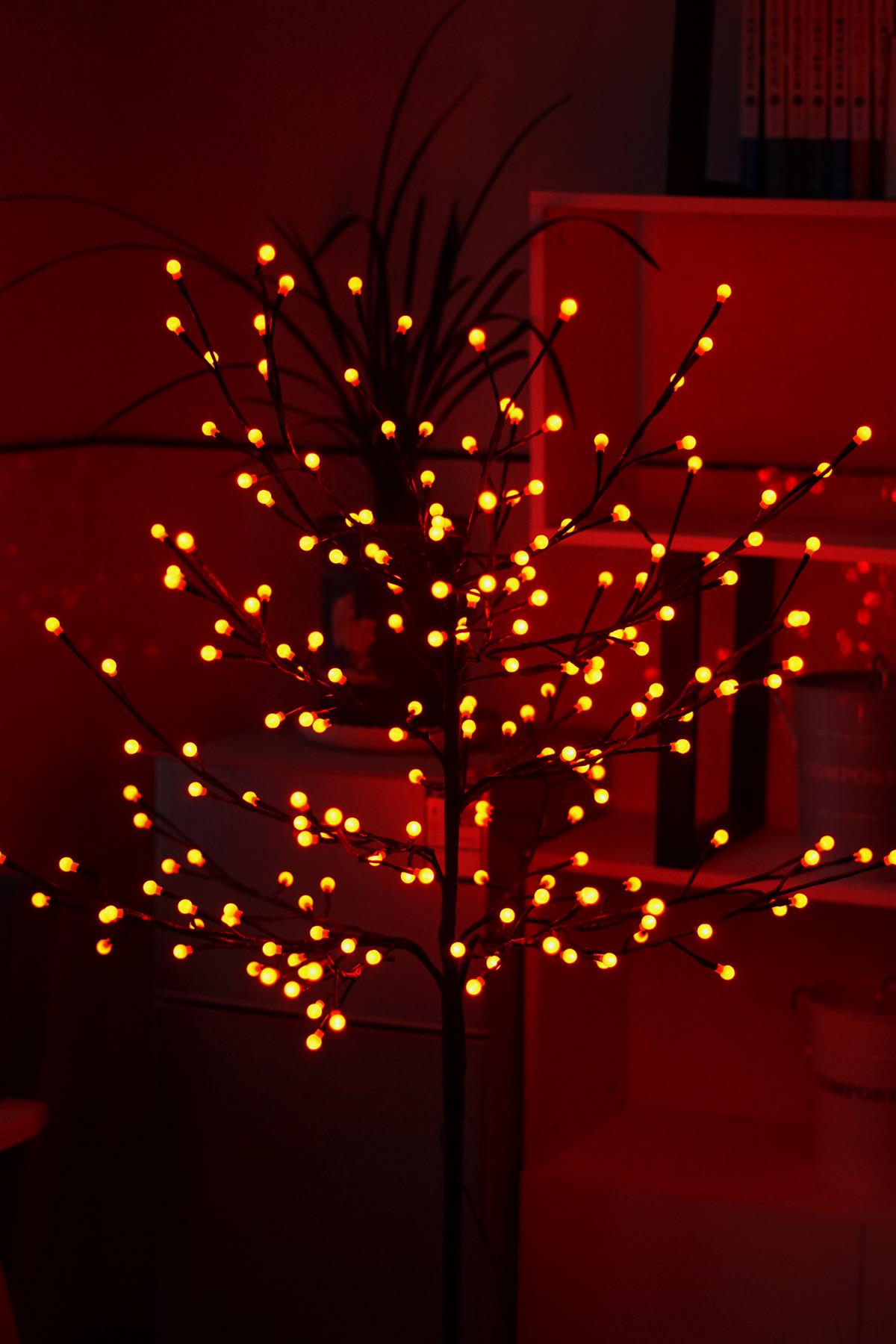 5ft LED Berry Tree - Red