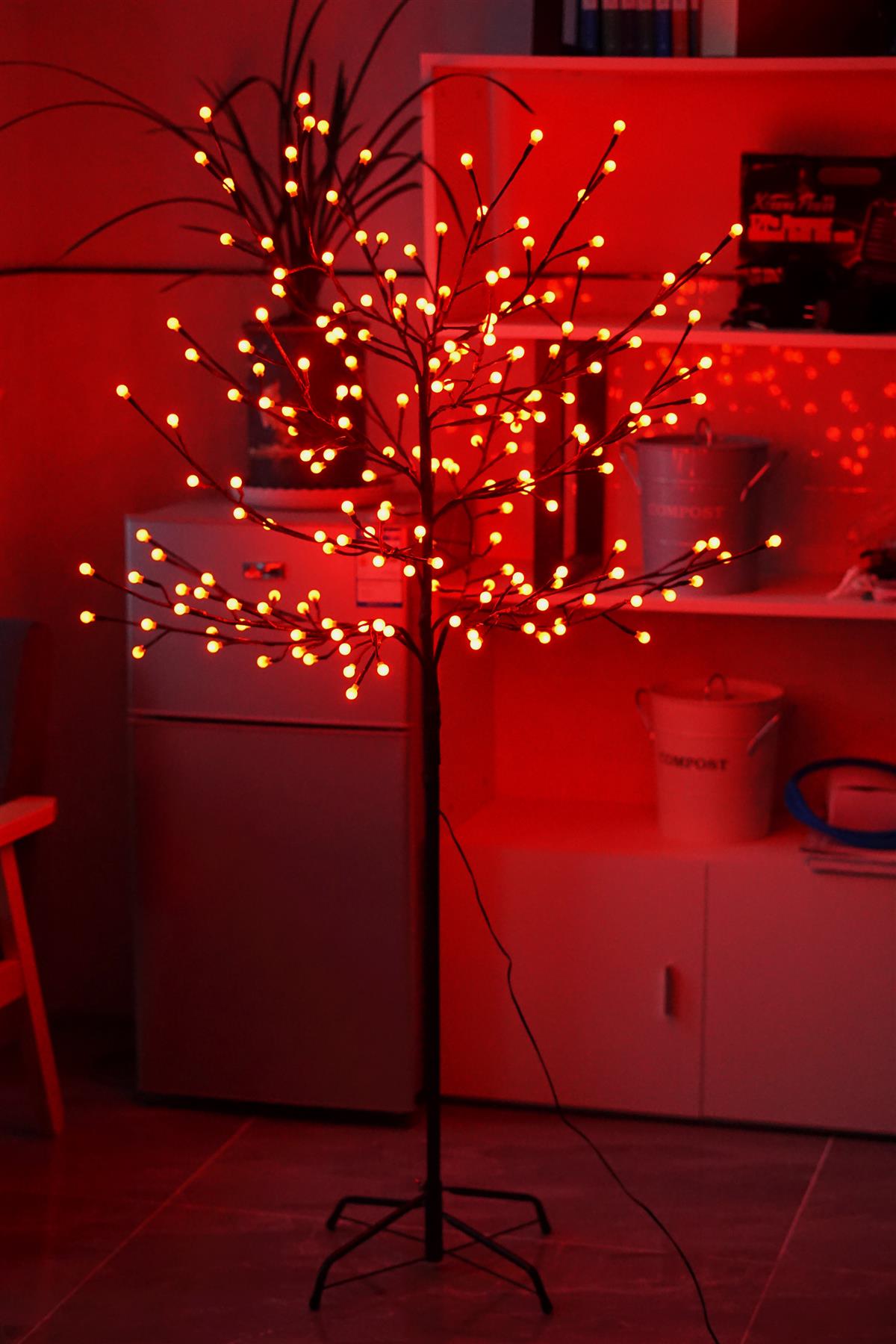 5ft LED Berry Tree - Red